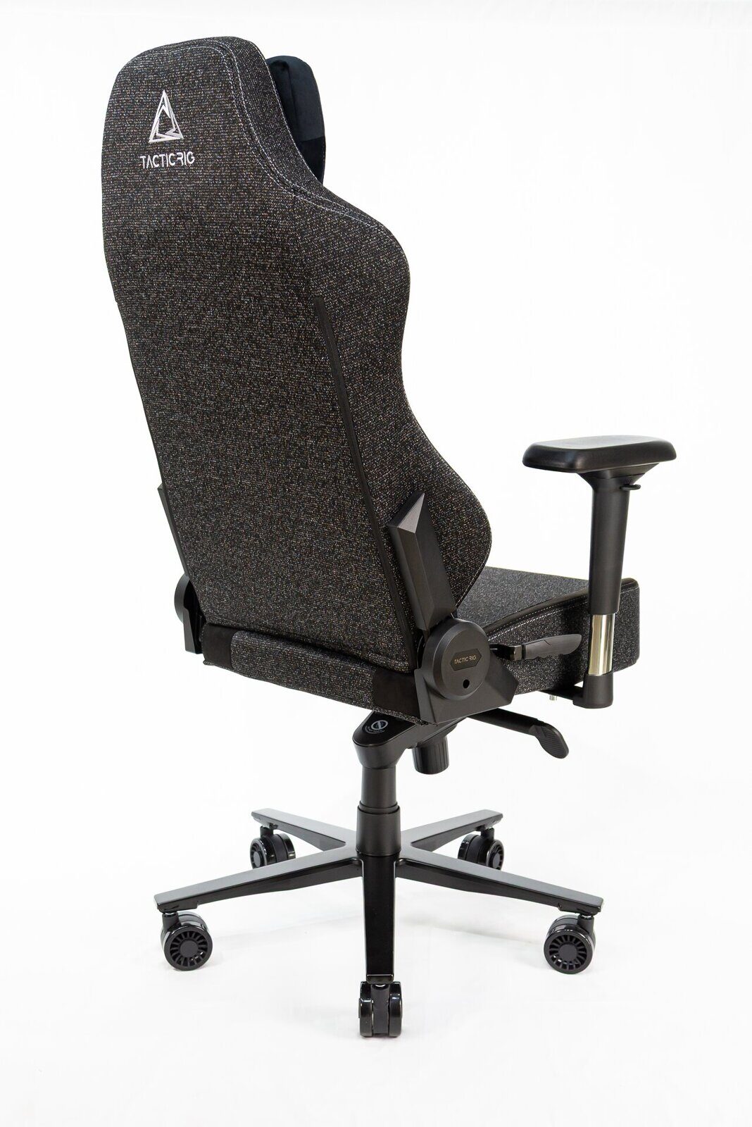 Игровое  кресло TACTICRIG  PANTHER PRO BLACK FABRIC